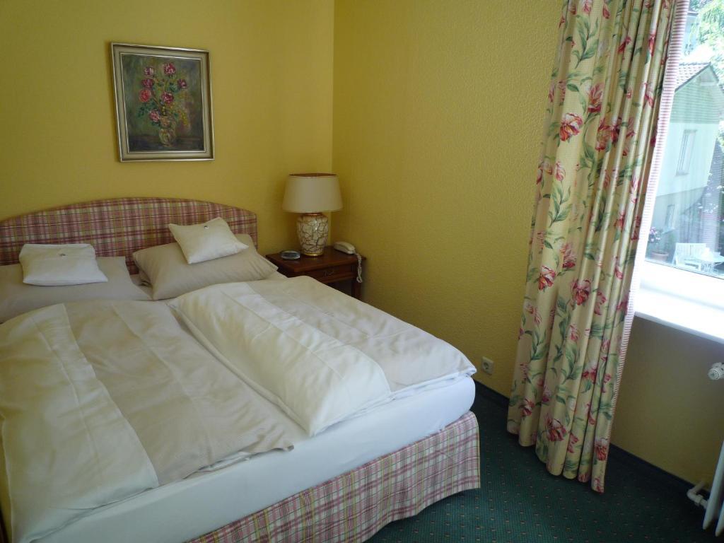 Hotel Behringer'S Traube Badenweiler Værelse billede