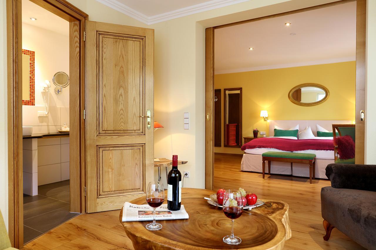 Hotel Behringer'S Traube Badenweiler Eksteriør billede